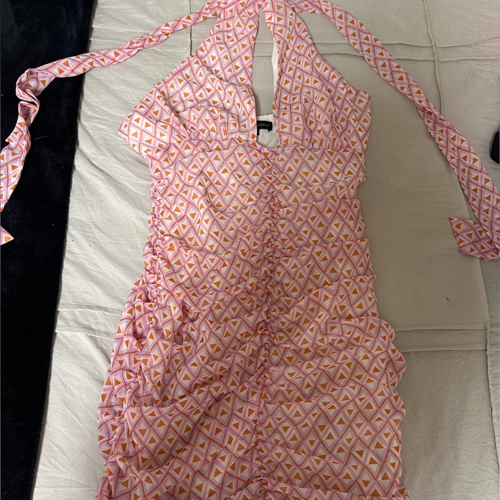 Body con summer dress, open back